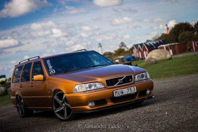 Volvo v70r