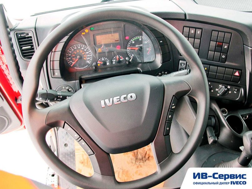 Iveco-АМТ 653900
