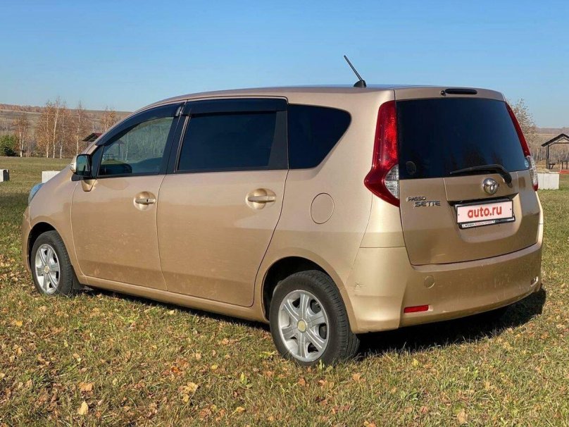 Тойота Пассо Сетте