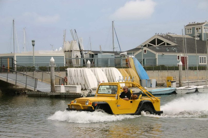 Кузов амфибийных машин