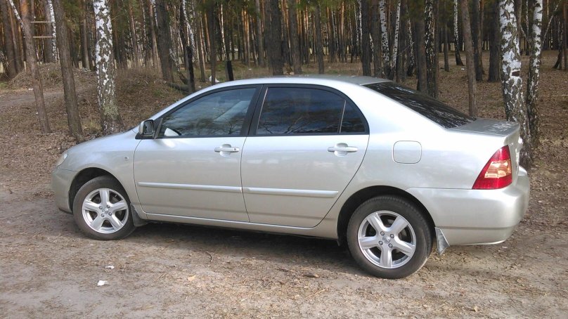 Тойота Королла 120 кузов седан