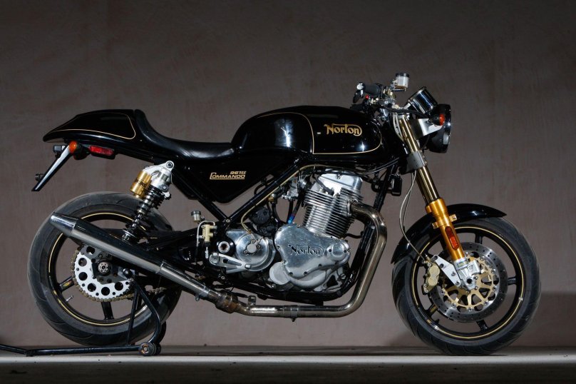 Norton Commando 961 Sport