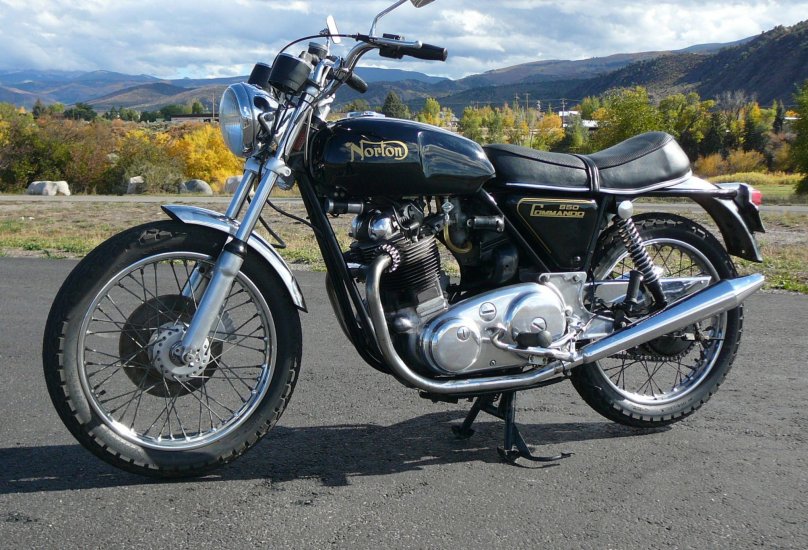Нортон Коммандо 850