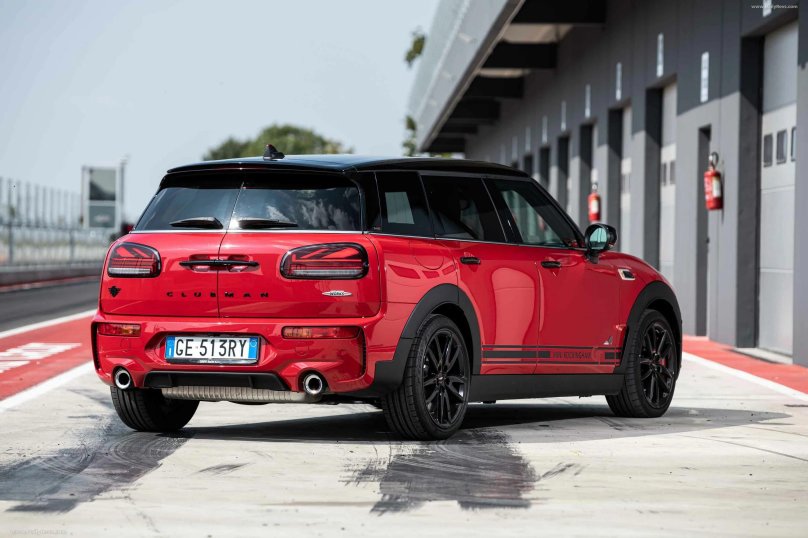 Mini Cooper Clubman JCW 2021