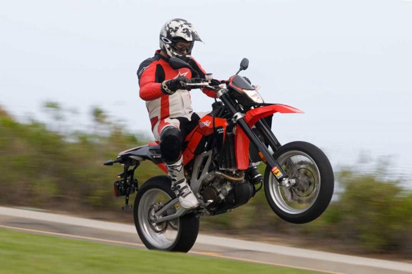 Априлия 550 эндуро