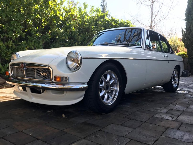 MGB gt
