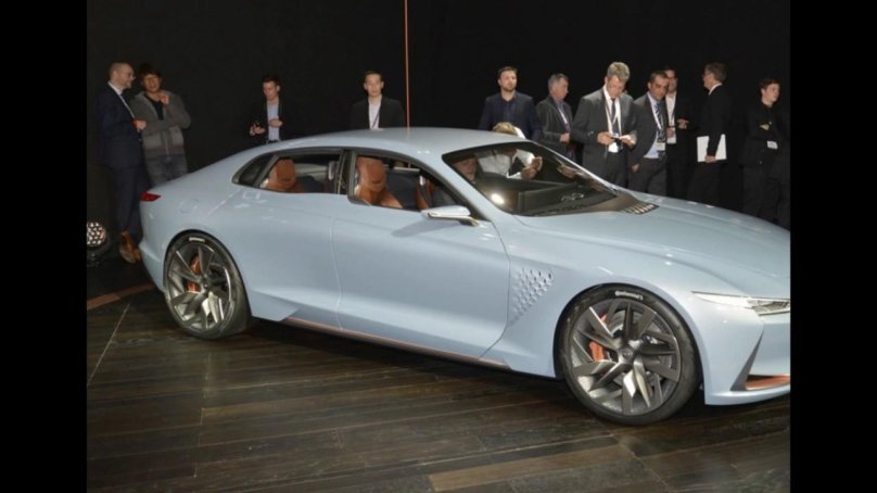 Бентли Генезис купе