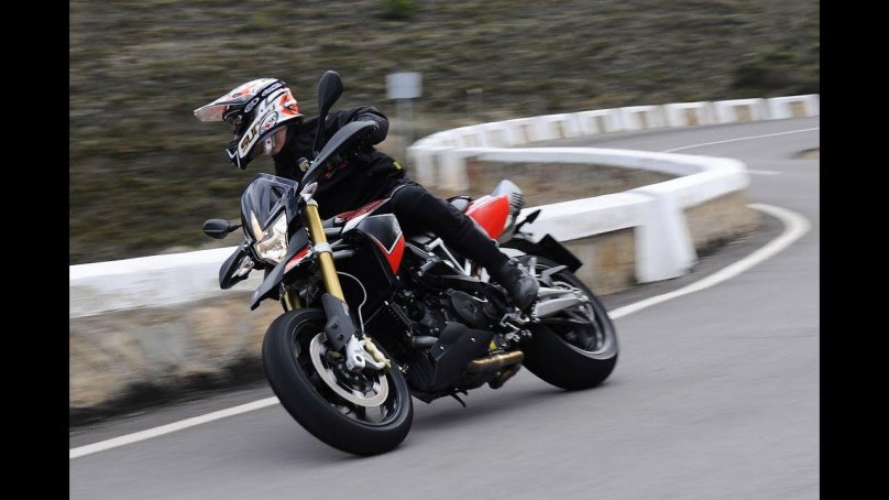 Априлия Дорсодуро 1200