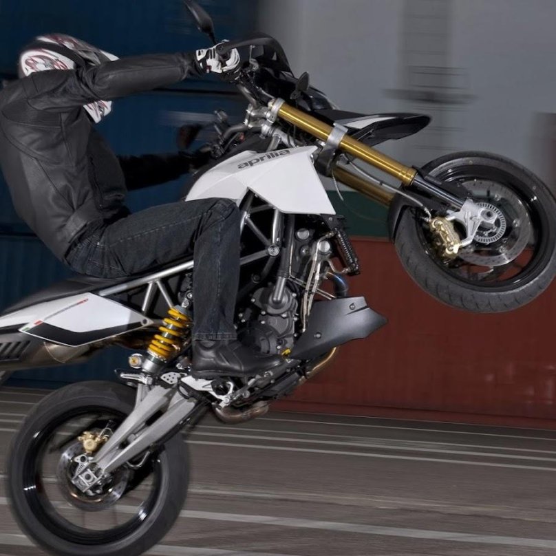 Априлия Дорса