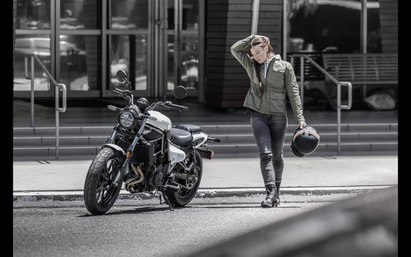 Kawasaki Eliminator 500 2024