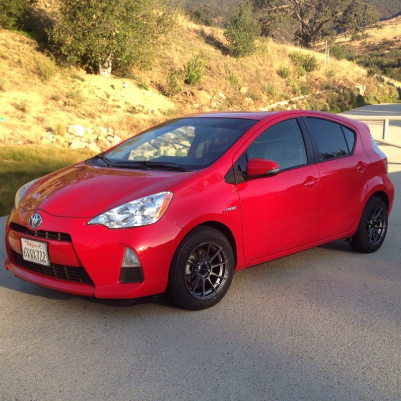 Toyota Prius c 2013
