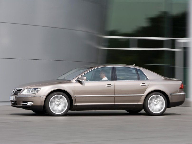 Фольксваген Фаэтон 2008