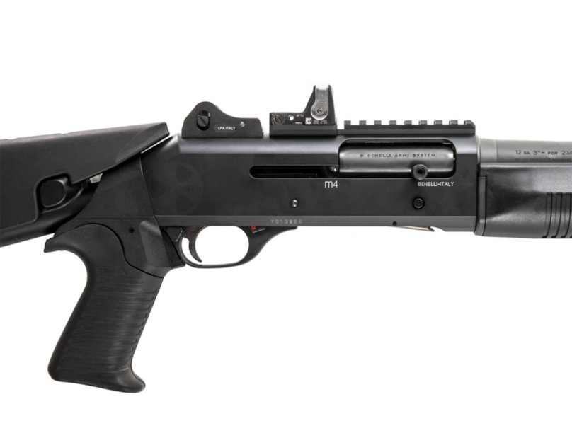 Benelli m4 Tactical