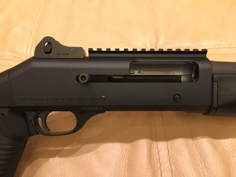 Benelli m4 s90 Tactical