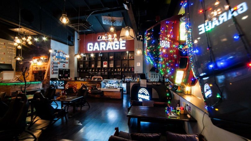 UCT Garage Бережковская набережная 20