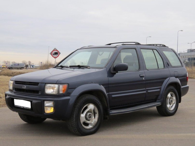 Infiniti qx4 1998