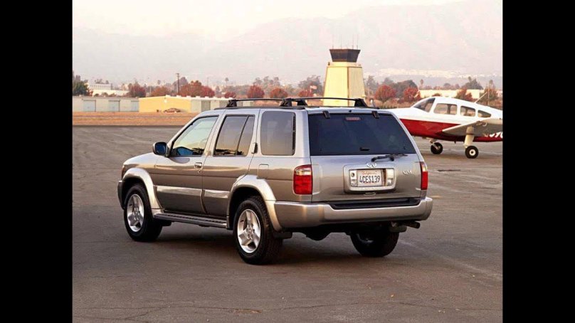 Infiniti qx4 2000