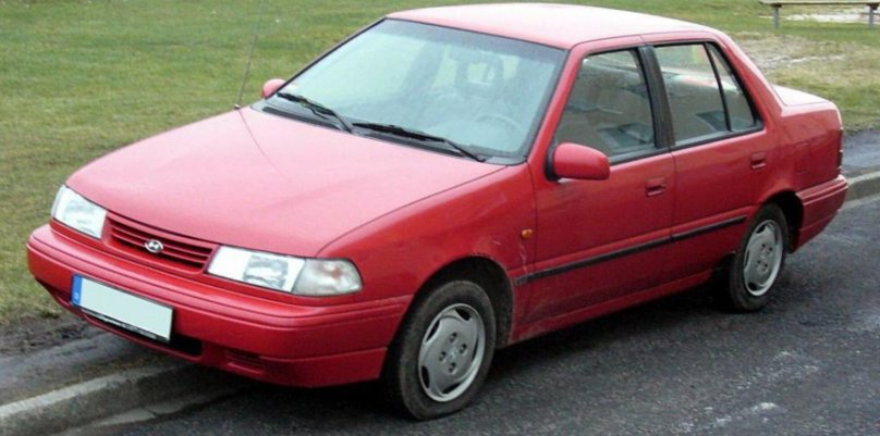 Hyundai Pony 1992-1995 седан