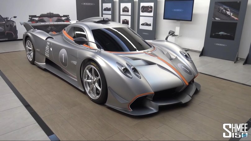 Pagani Huayra r 2022