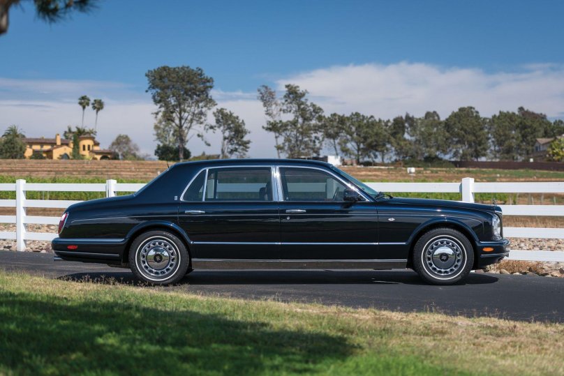 Роллс Ройс 2000