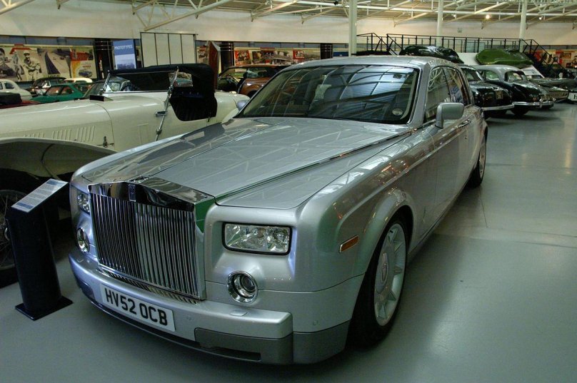 Rolls Royce Phantom 2002