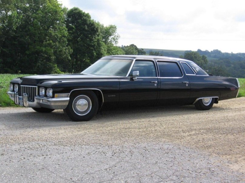 Cadillac Fleetwood 75