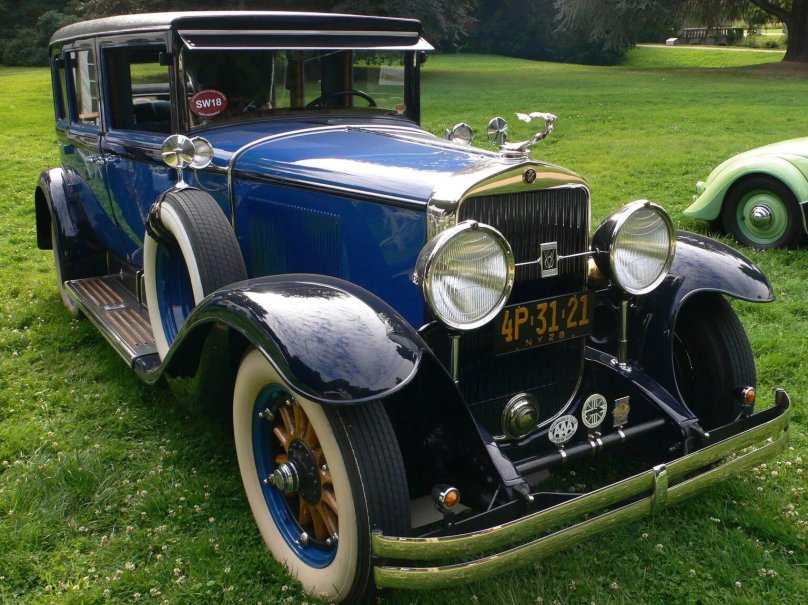 1928 Cadillac 341a