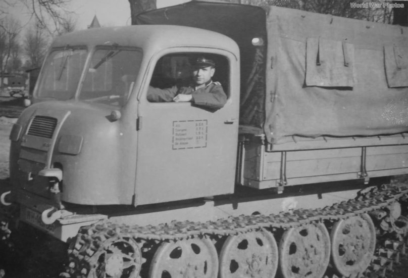 Тягач СТЗ-5 Сталинец