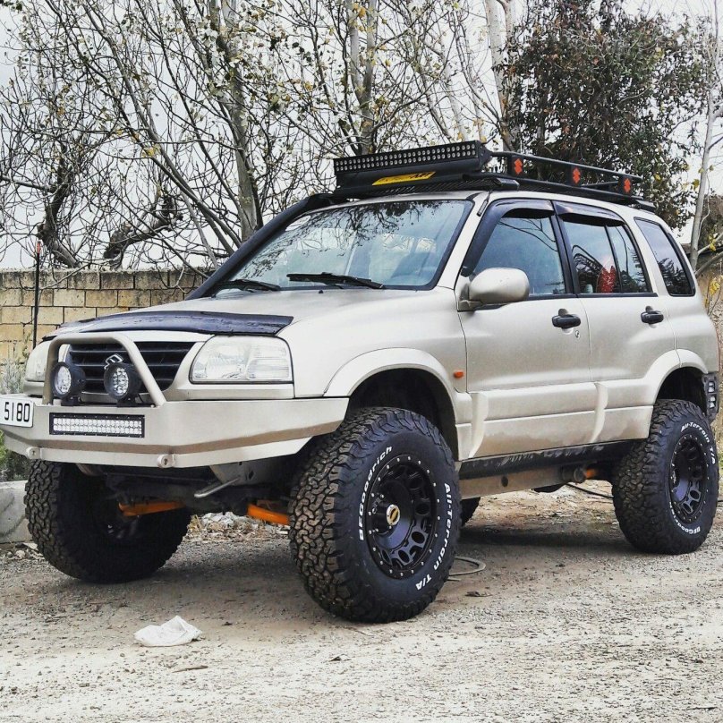 Suzuki Grand Vitara 2000 off Road