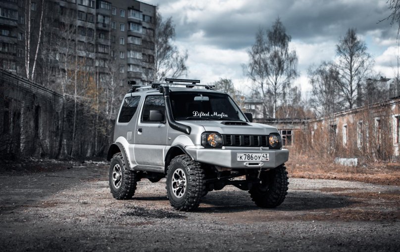 Suzuki Jimny оффроад