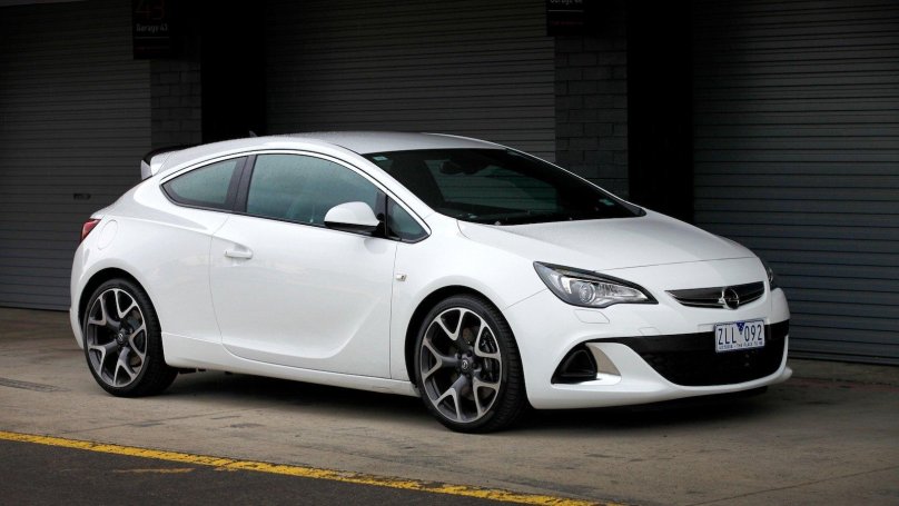 Opel Astra GTC r20
