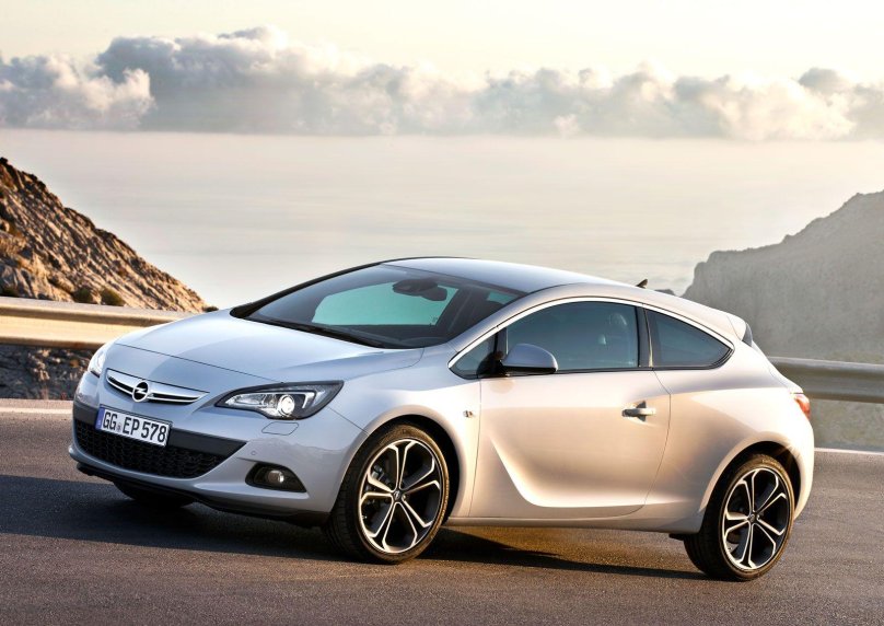 Opel Astra GTC 2016
