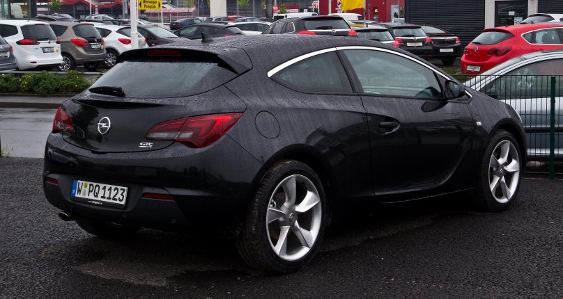 Opel Astra GTC 1.6