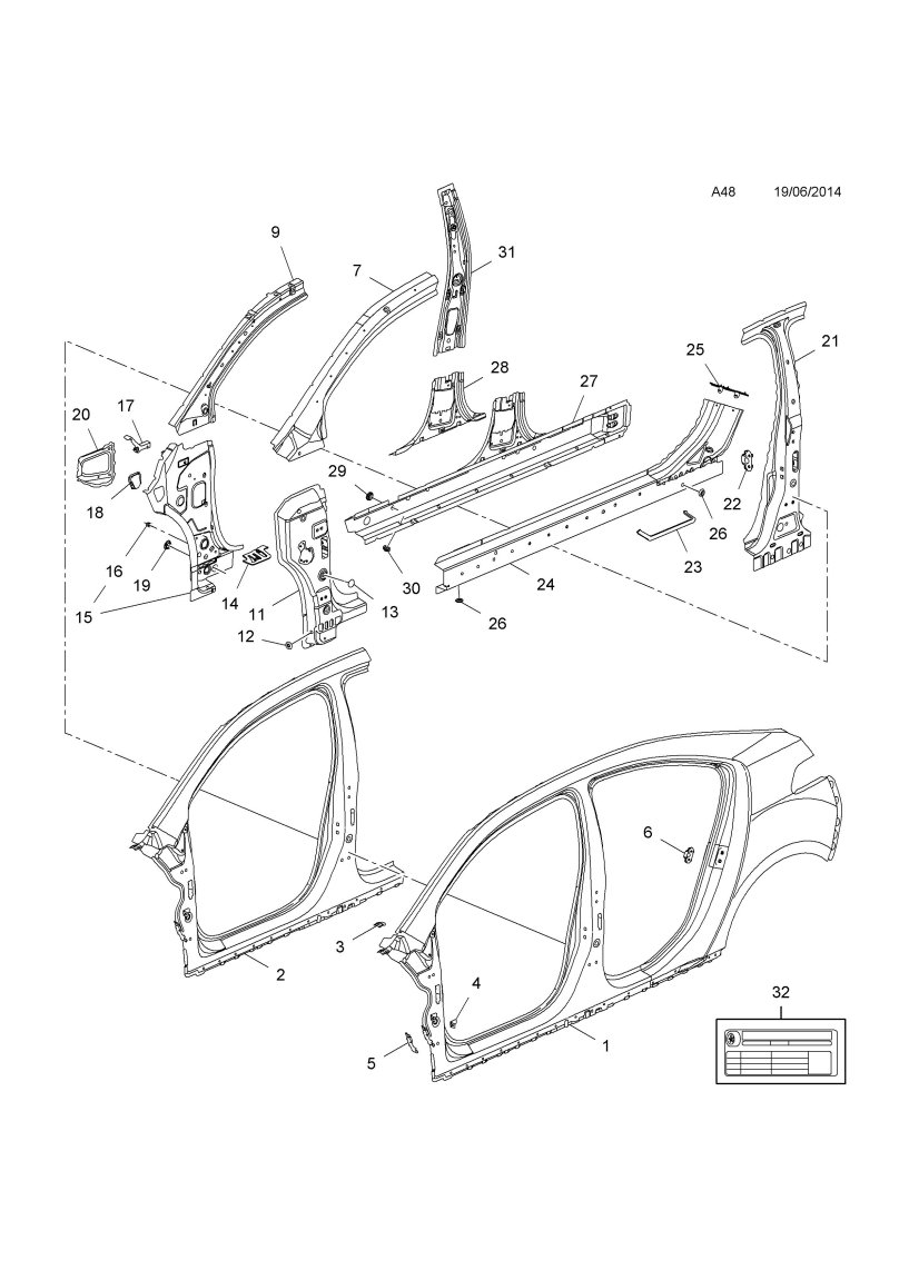 Панель кузова боковая