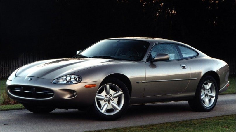 Jaguar xk8