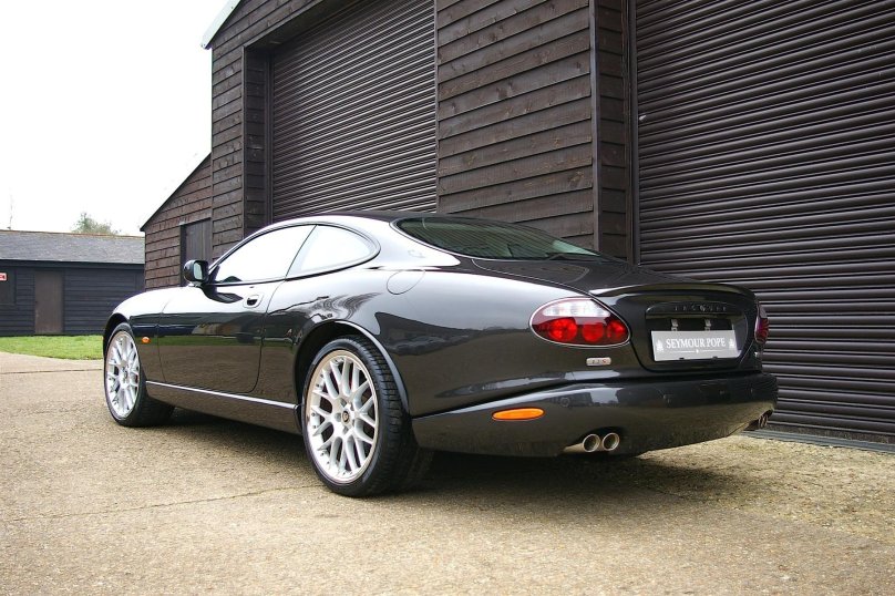 Jaguar XKR 1998