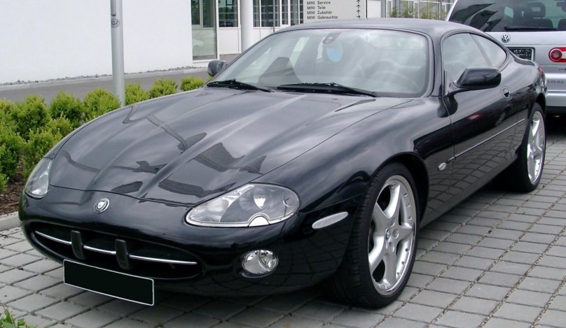 Jaguar XK 2000
