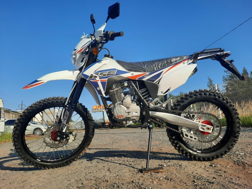 Мотоцикл BSE z3