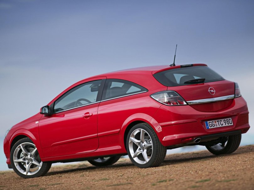 Опель Astra GTC 2006