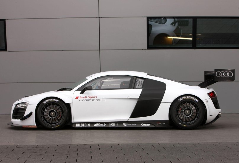 Ауди р8 LMS Ultra