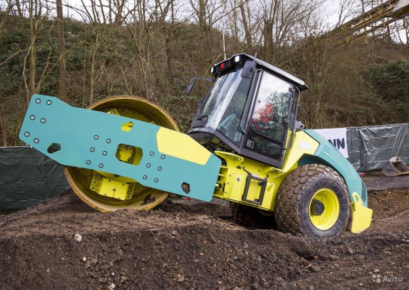 Каток грунтовый Ammann