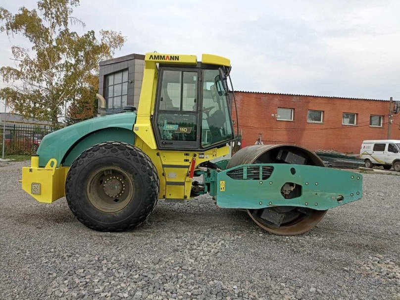 Каток дорожный грунтовый Ammann ASC 110d