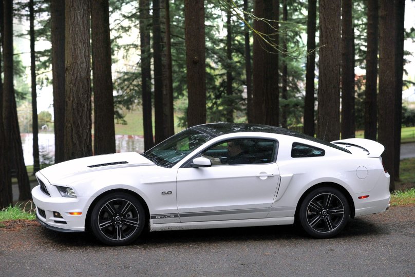 Ford Mustang gt 2013