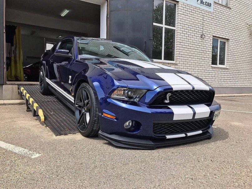 Форд Мустанг Шелби gt 500 2013