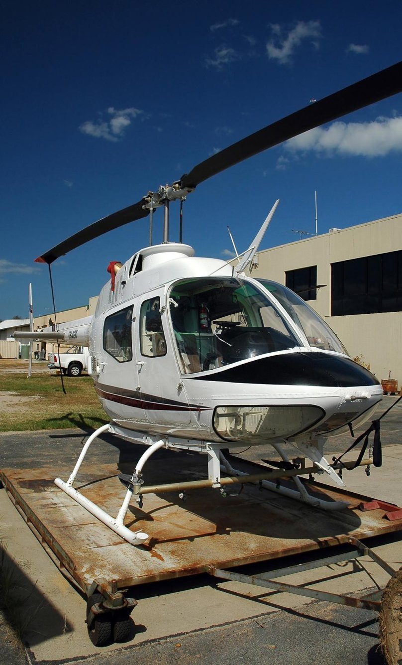 Kiowa Bell Oh 58 вертолет