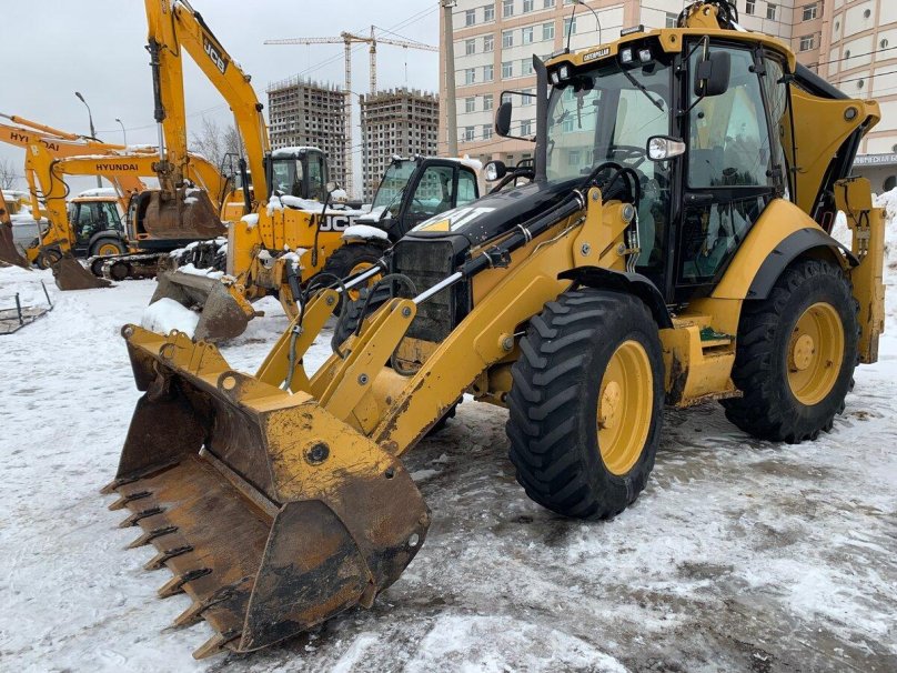 Экскаватор-погрузчик Cat 434f2