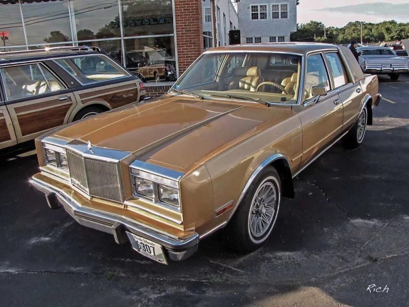 Крайслер Fifth Avenue