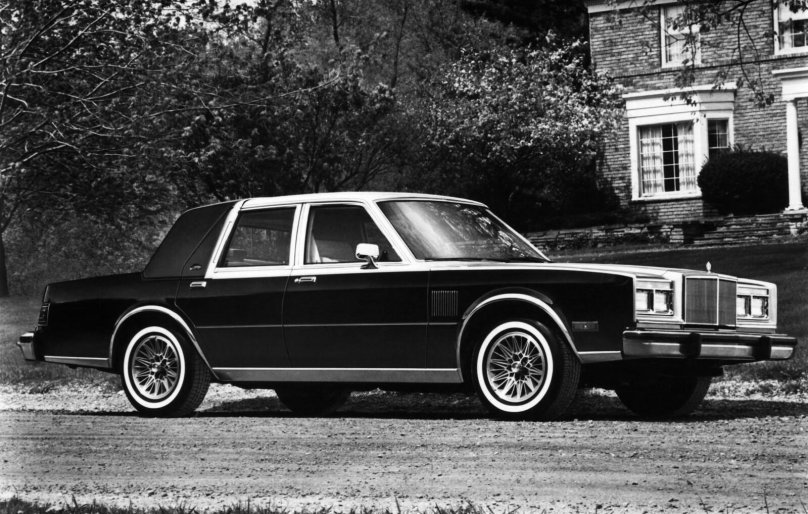 Chrysler Fifth Avenue 1982