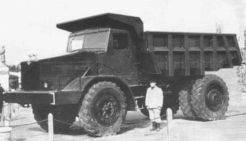 МАЗ 525 тягач