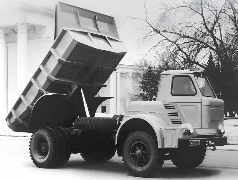 МАЗ-510 самосвал